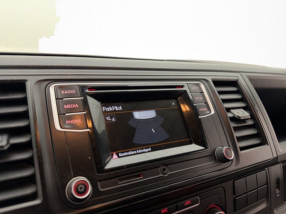 Volkswagen Transporter 19 of 30