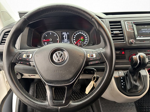 Volkswagen Transporter 17 of 30