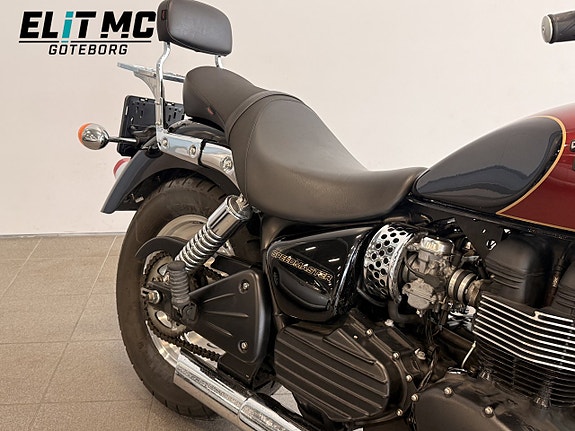 Triumph Speedmaster 900 3 of 5