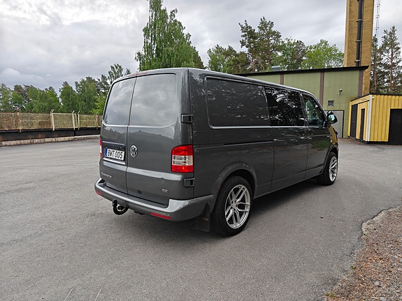 Volkswagen Transporter 4 of 5