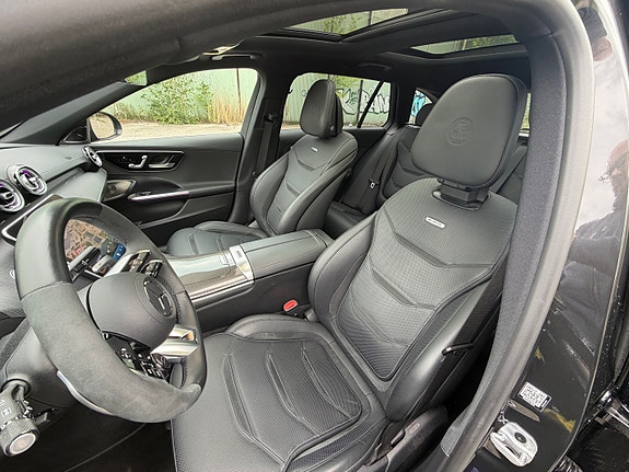 Mercedes-Benz C43 8 of 14