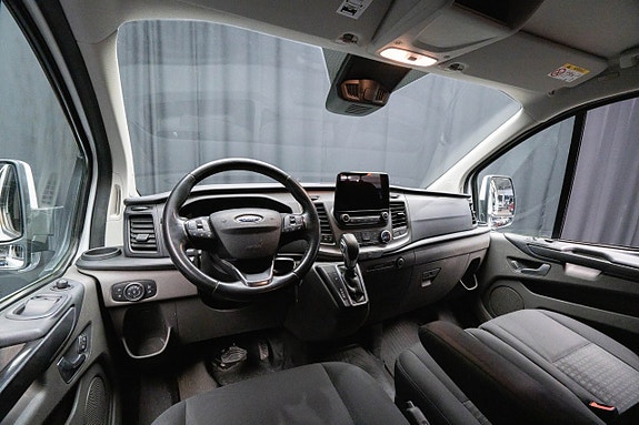 Ford Transit Custom 12 of 21
