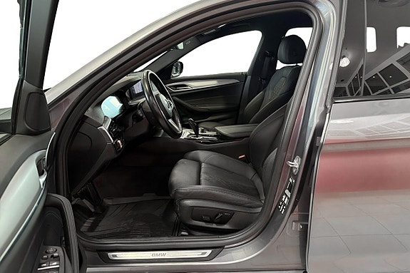 BMW 520 8 of 11
