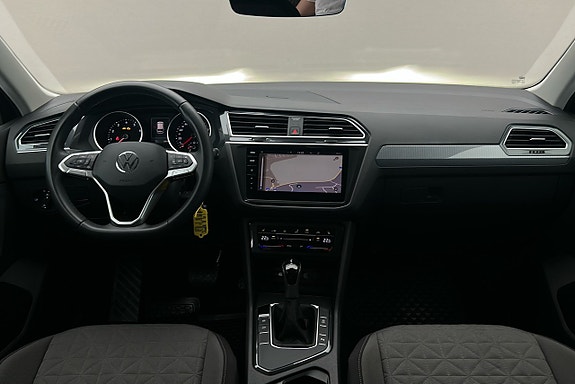 Volkswagen Tiguan 6 of 23