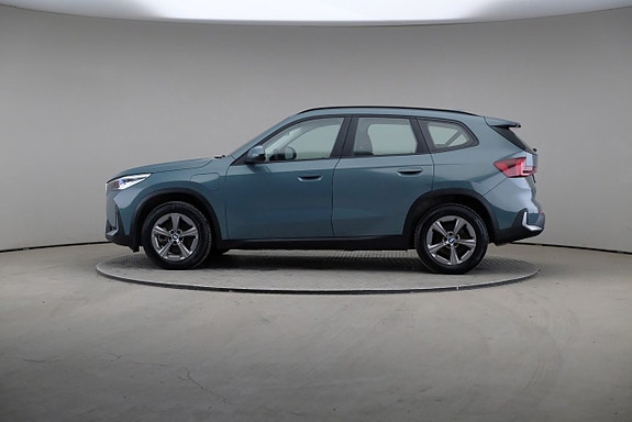 BMW X1 4 of 5