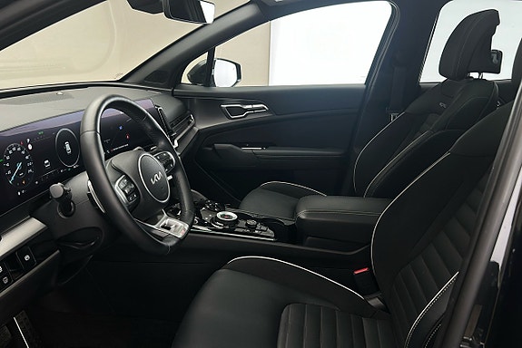 Kia Sportage 10 of 28