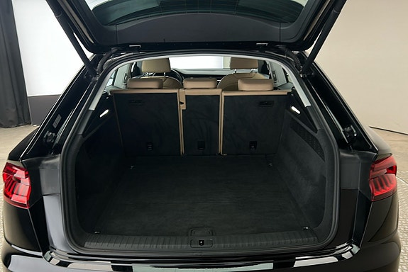 Audi Q8 14 of 27