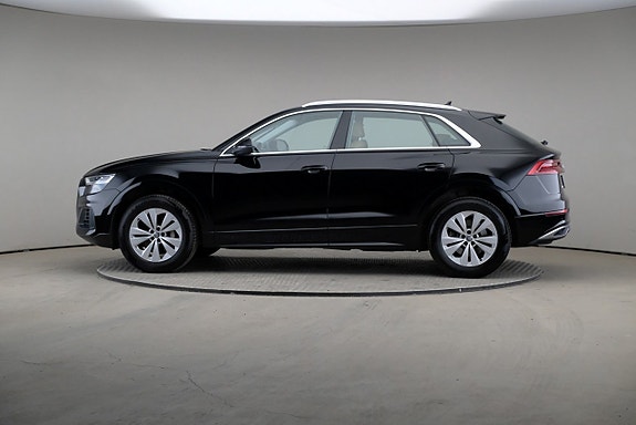 Audi Q8 4 of 27