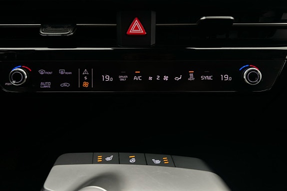 Kia EV6 18 of 24