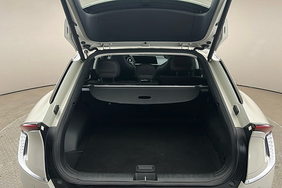 Kia EV6 14 of 24