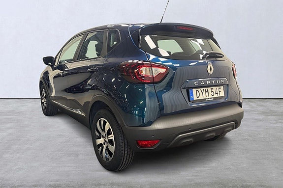 Renault Captur 4 of 5
