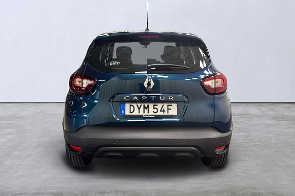 Renault Captur 5 of 5