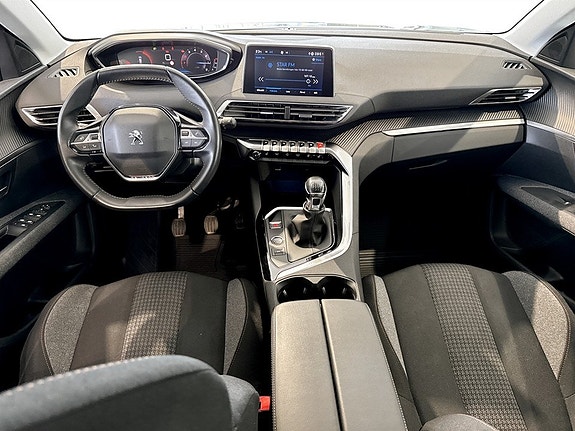 Peugeot 5008 6 of 18