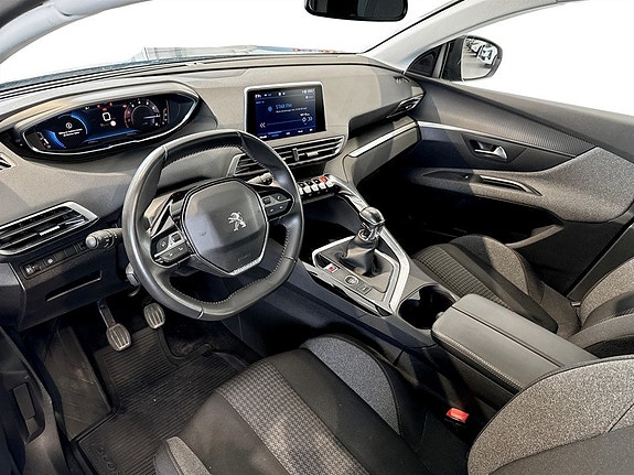 Peugeot 5008 5 of 5