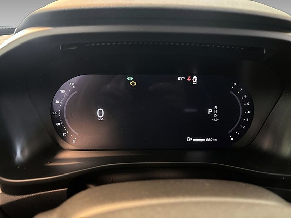 Volvo XC40 15 of 17