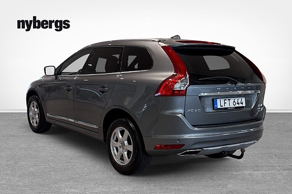 Volvo XC60 3 of 20