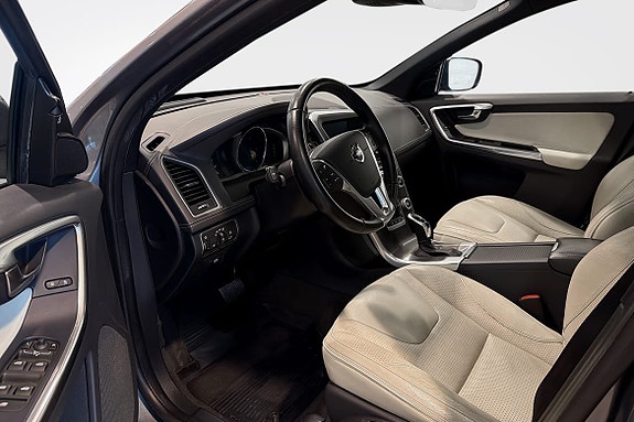 Volvo XC60 6 of 20