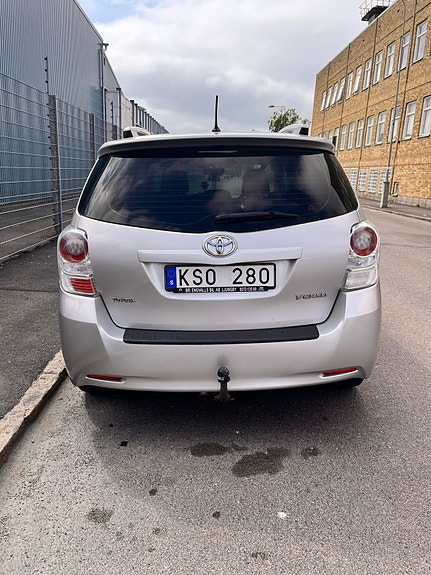 Toyota Verso 3 of 5