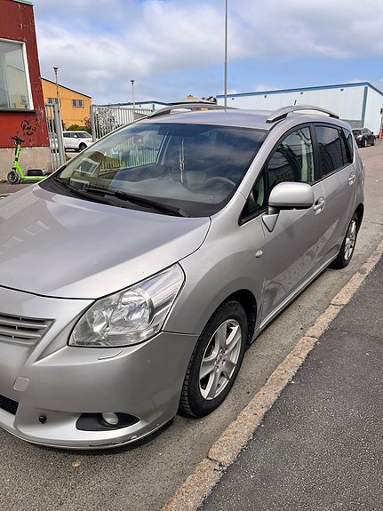 Toyota Verso 5 of 5