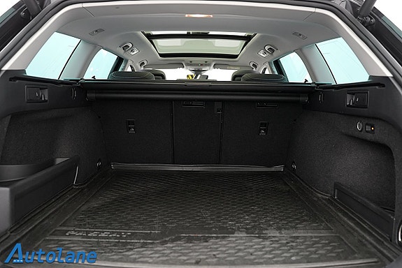 Volkswagen Passat 27 of 28