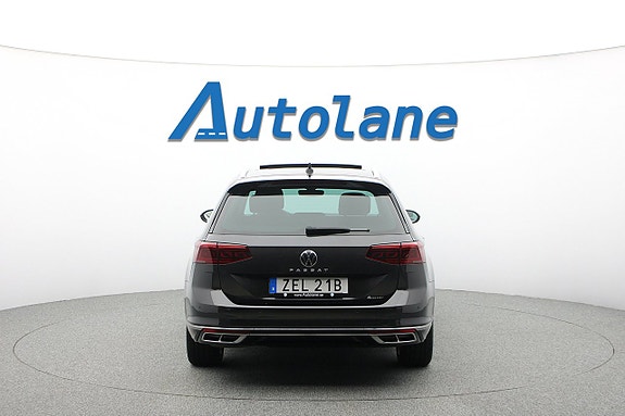 Volkswagen Passat 7 of 28