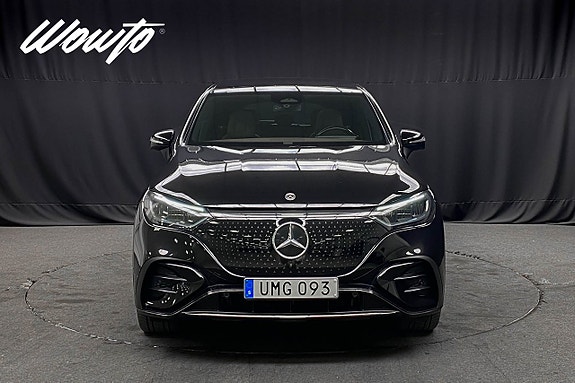 Mercedes-Benz EQE SUV 2 of 5