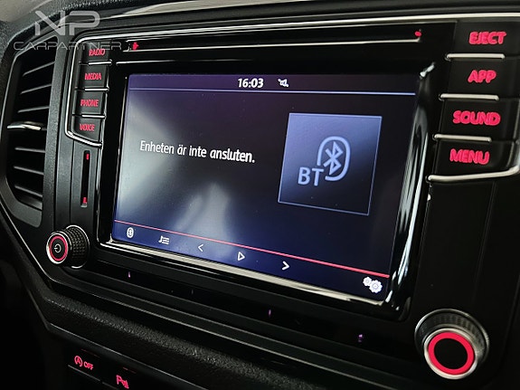 Volkswagen Amarok 15 of 25