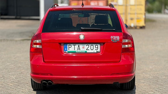 Skoda Octavia 5 of 5