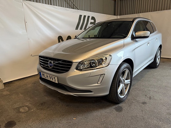 Volvo XC60 3 of 5