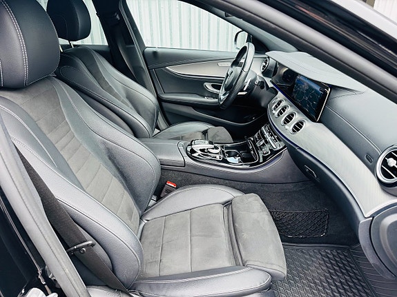 Mercedes-Benz E220 d 5 of 5