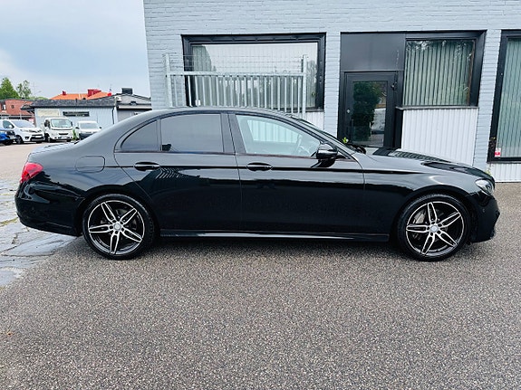 Mercedes-Benz E220 d 10 of 26
