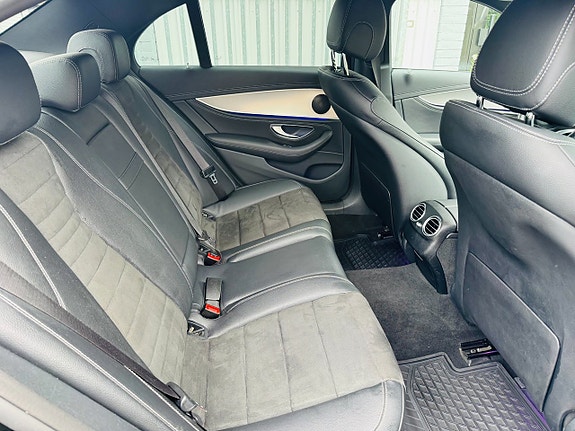 Mercedes-Benz E220 d 6 of 26