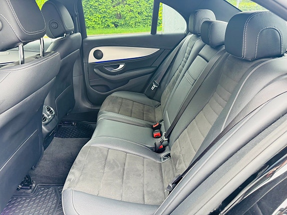 Mercedes-Benz E220 d 7 of 26