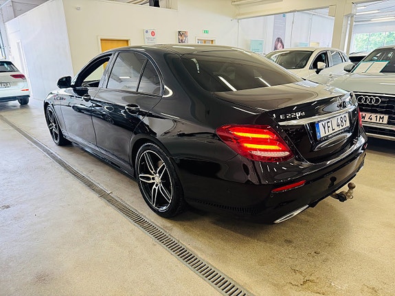 Mercedes-Benz E220 d 16 of 26