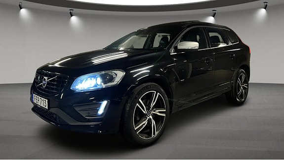Volvo XC60 2 of 5