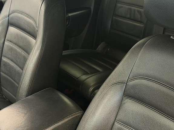 Volkswagen Amarok 29 of 30