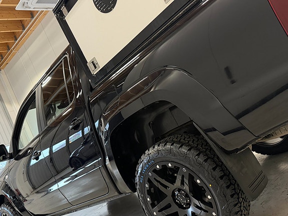 Volkswagen Amarok 12 of 30