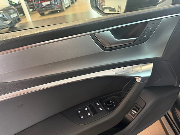 Audi A7 9 of 18