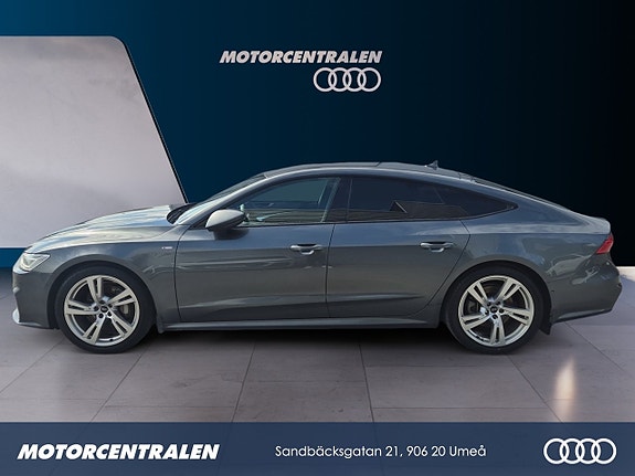 Audi A7 2 of 5