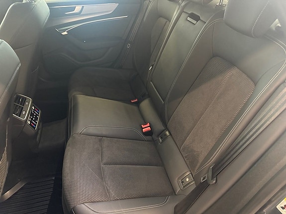Audi A7 14 of 18