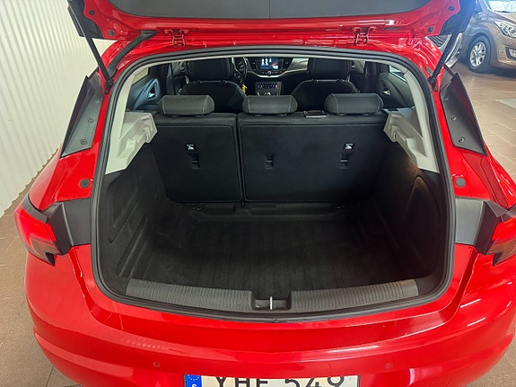 Opel Astra 4 of 5