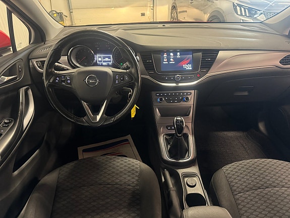Opel Astra 6 of 10