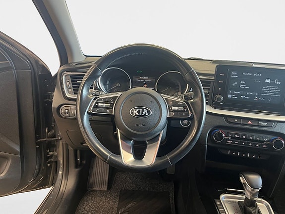 Kia Ceed 12 of 15