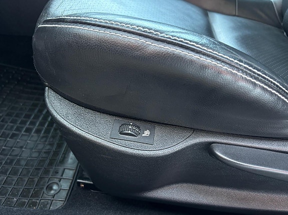 Peugeot 207 CC 19 of 25