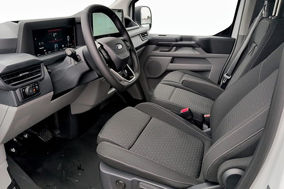 Ford Transit Custom 6 of 12