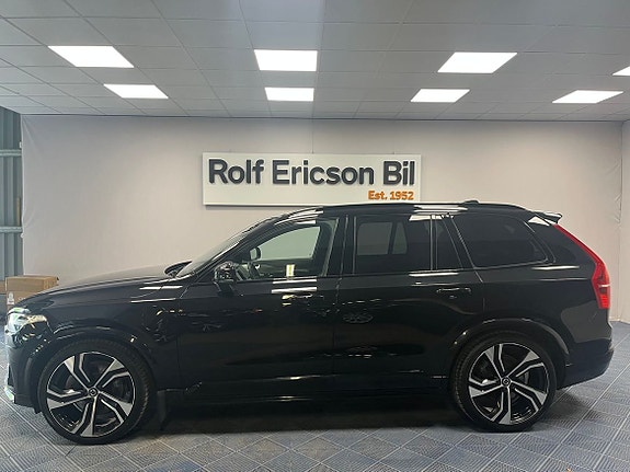 Volvo XC90 2 of 5