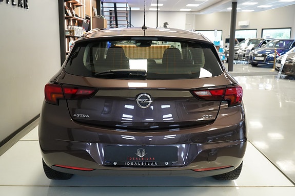 Opel Astra 5 of 5