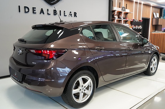 Opel Astra 4 of 5