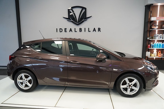 Opel Astra 3 of 5