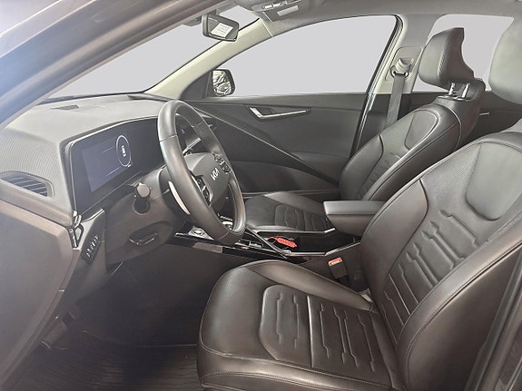 Kia Niro 8 of 14